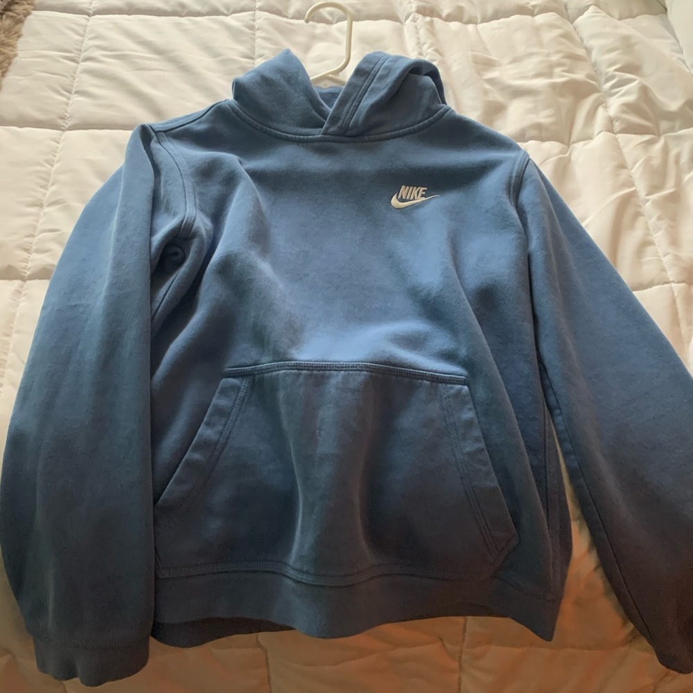 nike hoodie